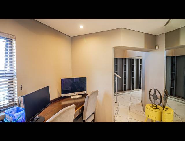 4 BEDROOM GATED ESTATE FOR SALE IN KYALAMI HILLS